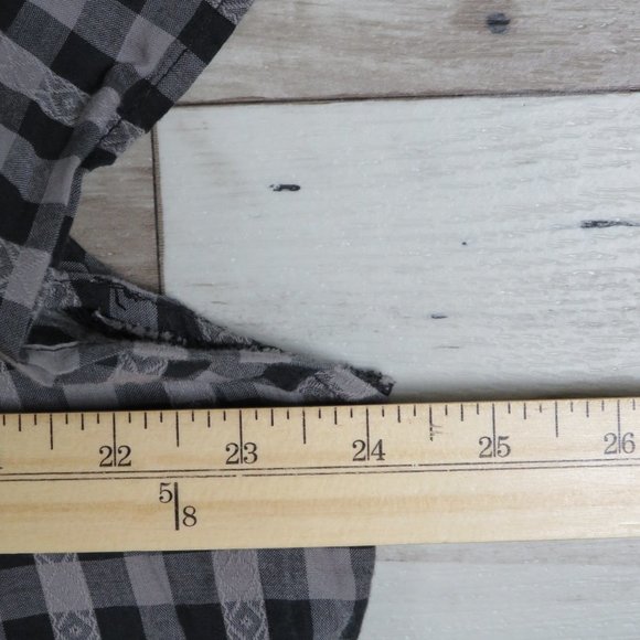 Faith 21*Women's Short Sleeve Pullover Split V-Neck Studded Tie Back Waist~ XL - Picture 10 of 13